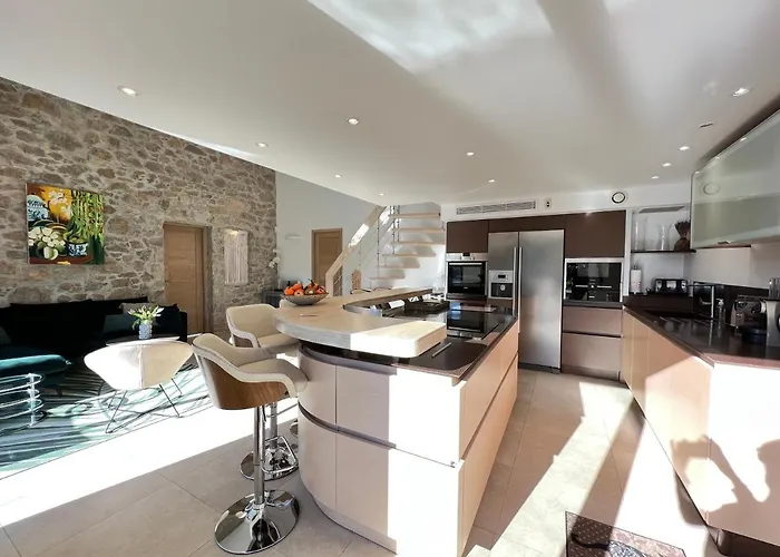 Capleouna-villa La 昂蒂布