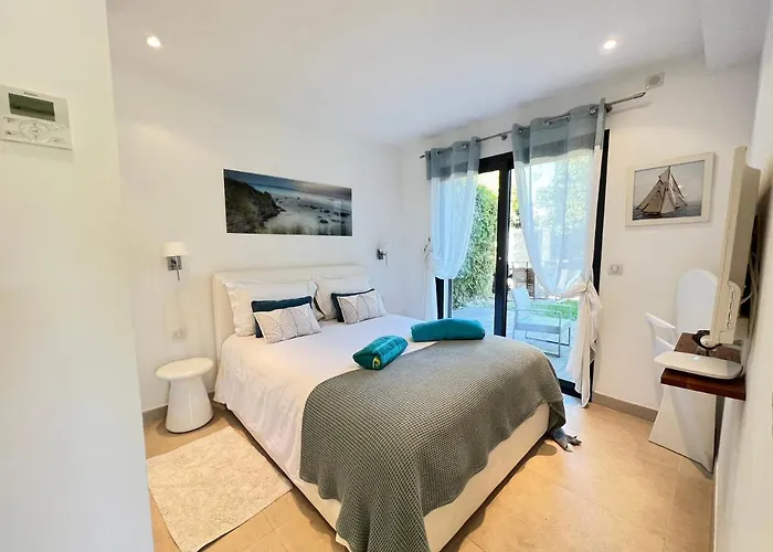 Villa Capleouna-villa La Antibes